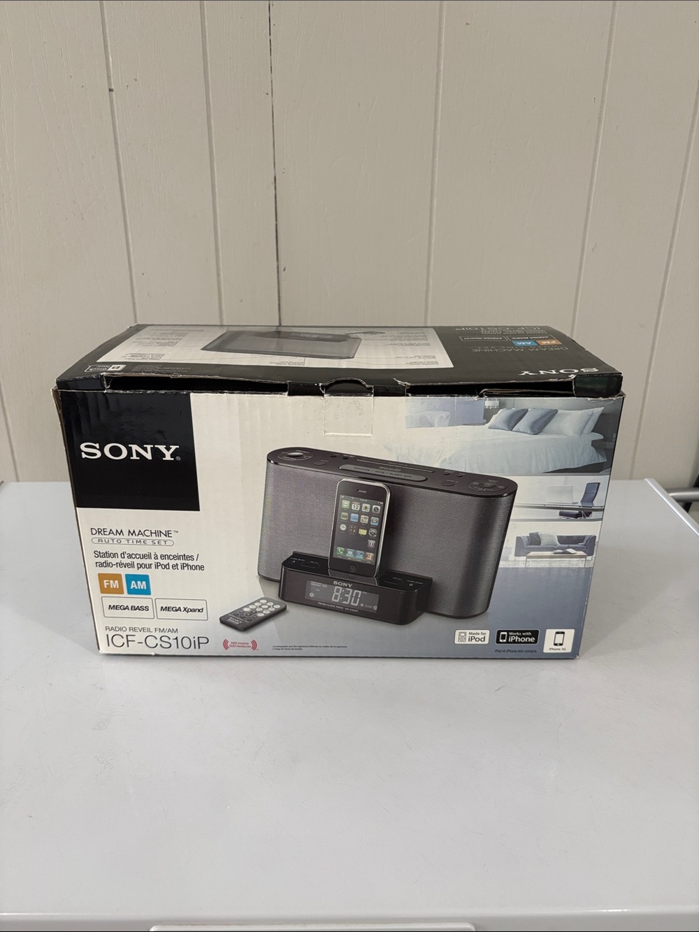 Sony ICF-CS10iP Speaker with Alarm Clock and iPod/iPhone Dock